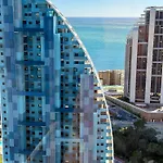 Sun & Sea Islamar Iii Apartment *